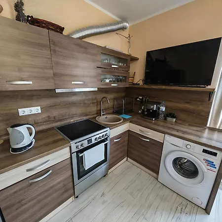With Free Pool And Parking Space * Бяла